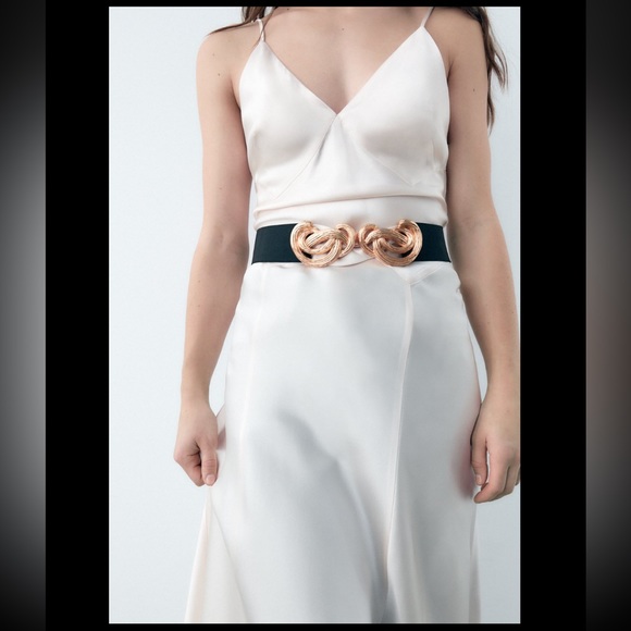 ZARA BUCKLED STRETCH BELT - Picture 3 of 6